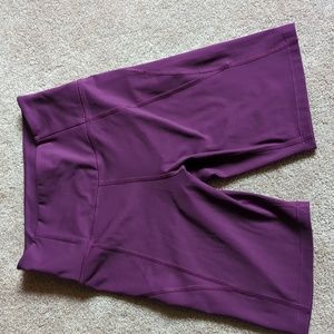 Girlfriend Collective Bike Shorts - Small